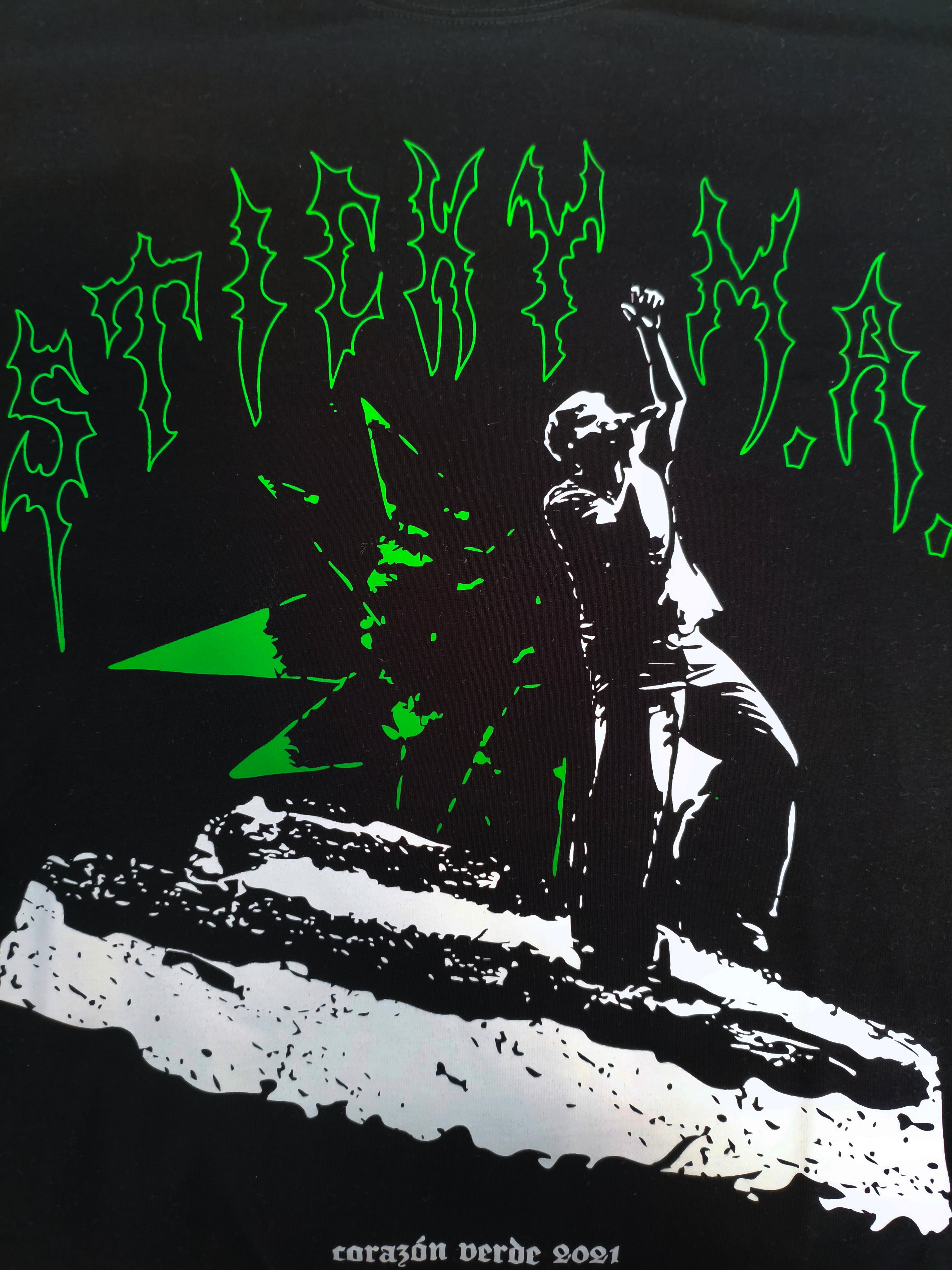 StickyM.A_ camiseta merch corazon verde